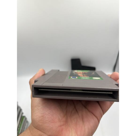 Nintendo NES Tecmo Bowl Game with Manual & Sleeve - Picture 2 of 7